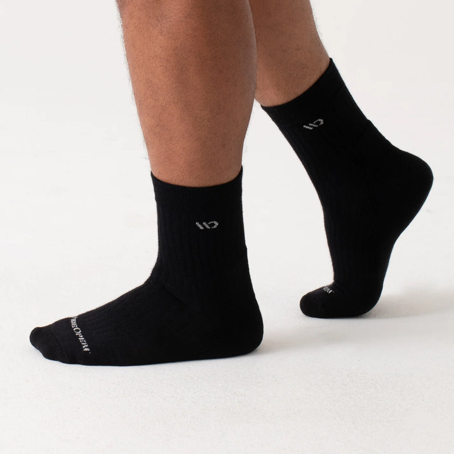 Wide Open Men's Solid Cushion Micro Crew Wide Width Socks (9001)