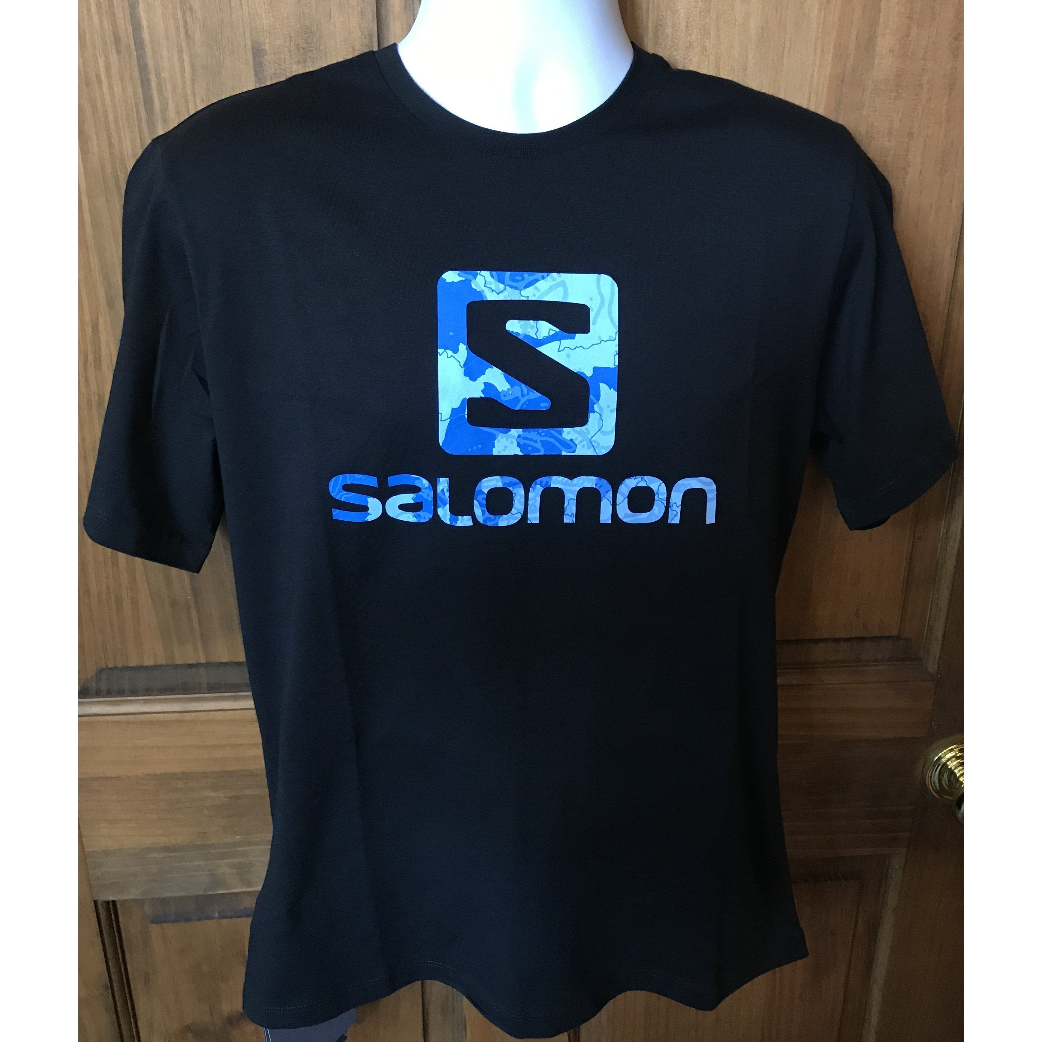 Salomon Men's Outlife Logo Short Sleeve Tee – Wind Rose North Ltd.  Outfitters